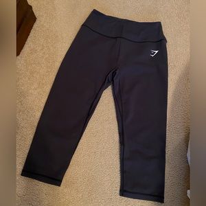 Cropped Gymshark leggings - like new!